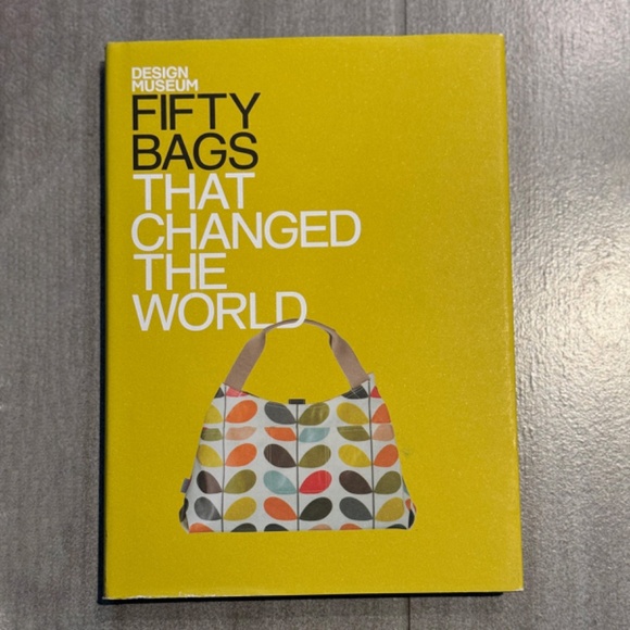 Design Museum Fifty Bags and Fifty Hats that changed the World Books - Picture 2 of 5
